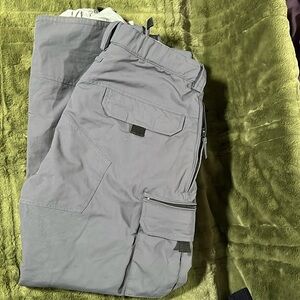 Men’s Turbine snow pants large